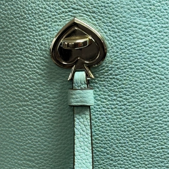 Kate Spade New York Marti Large “Blue Glow” Bucket Bag Silver Turn Lock Closure - Picture 2 of 13